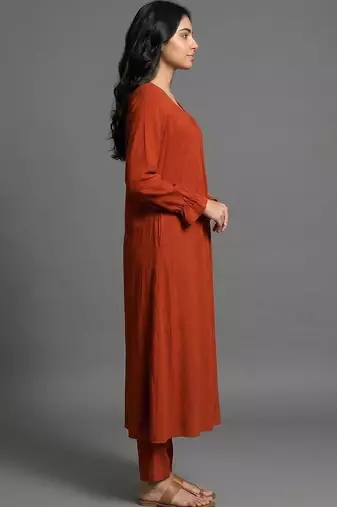 tailored women regular kurta with trousers