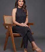 structured women striped regular silk crepe kurta with trousers