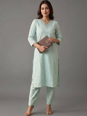 formal women regular mirror work kurta with trousers 1