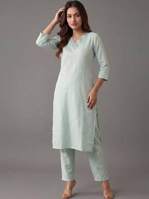 formal women regular mirror work kurta with trousers 5