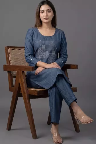 workwear women ethnic motifs embroidered regular thread work kurta with trousers