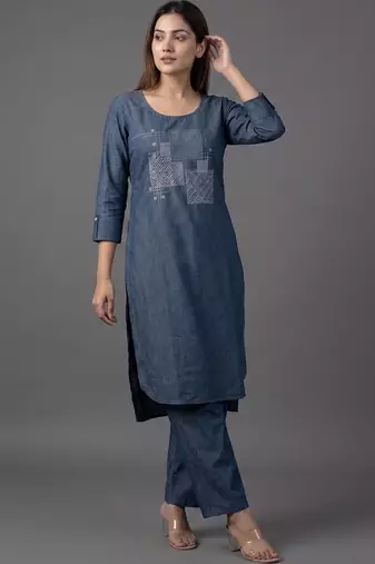workwear women ethnic motifs embroidered regular thread work kurta with trousers