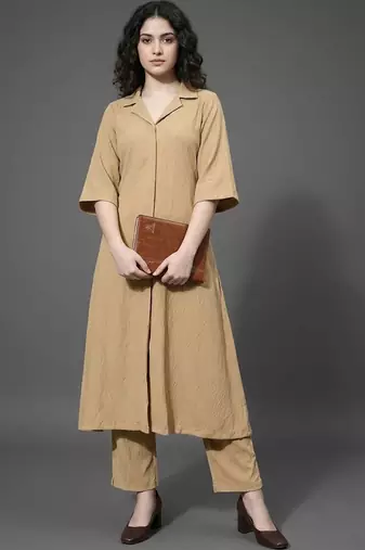 everyday workwear women regular silk crepe kurta with trousers