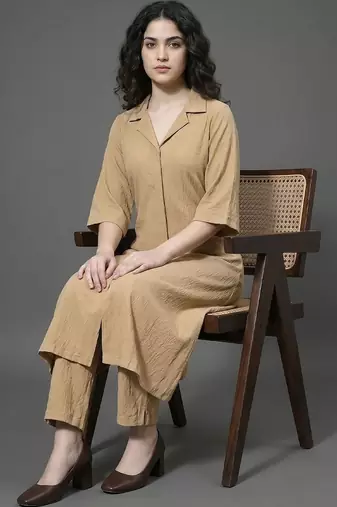 everyday workwear women regular silk crepe kurta with trousers