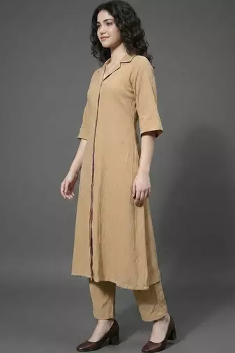 everyday workwear women regular silk crepe kurta with trousers