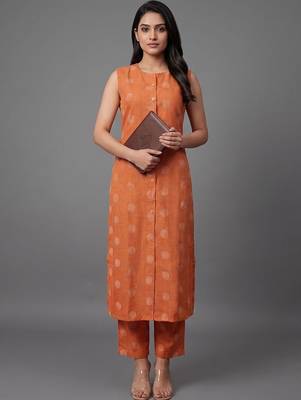 everyday workwear women printed regular kurta with trousers 1