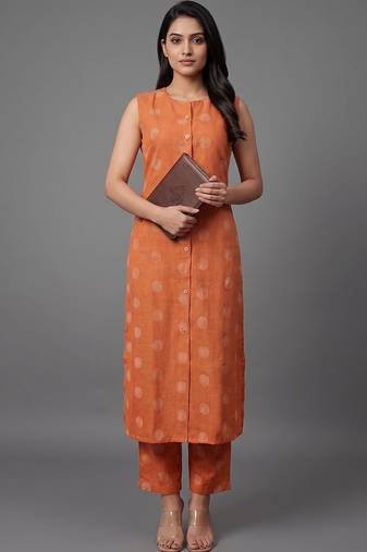 everyday workwear women printed regular kurta with trousers