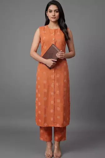 everyday workwear women printed regular kurta with trousers