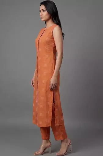 everyday workwear women printed regular kurta with trousers