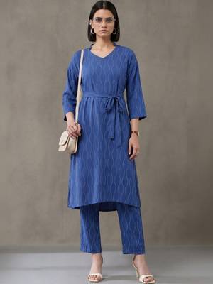formal women printed regular kurta with trousers 1