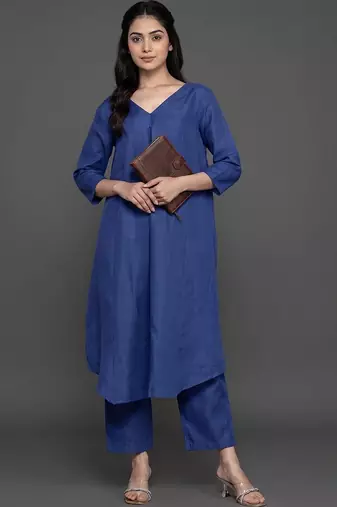 everyday workwear women regular kurta with trousers