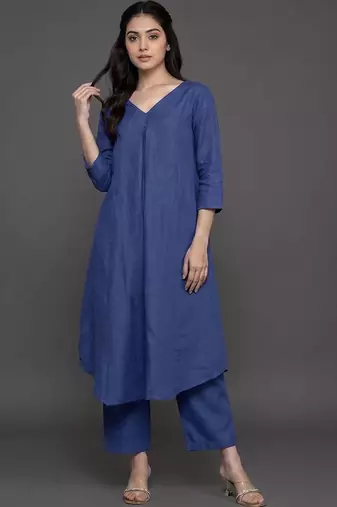 everyday workwear women regular kurta with trousers