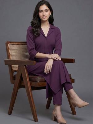 everyday workwear women regular silk crepe kurta with trousers 4
