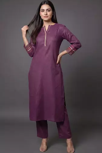 smart women ethnic motifs regular thread work kurta with trousers