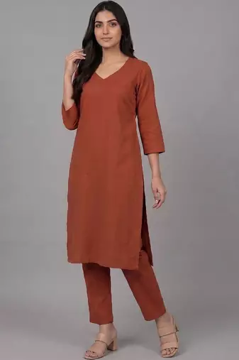 smart women ethnic motifs regular kurta with trousers & with dupatta