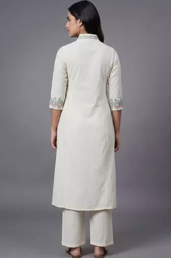 everyday workwear women ethnic motifs embroidered regular thread work kurta with trousers