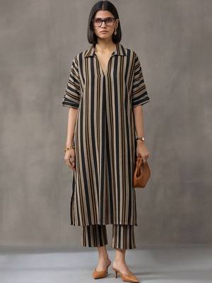 workwear women striped regular cotton kurta with trousers 1