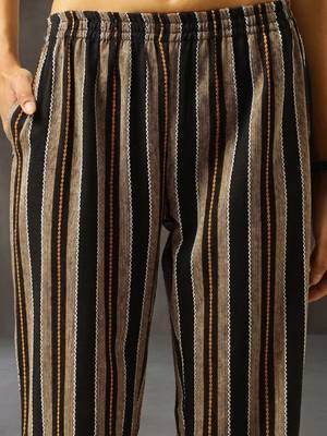 workwear women striped regular cotton kurta with trousers 4