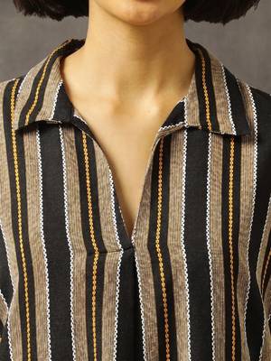 workwear women striped regular cotton kurta with trousers 5