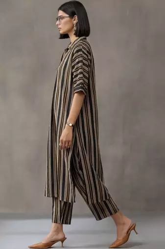 workwear women striped regular cotton kurta with trousers