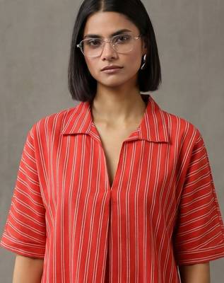 formal women printed regular cotton kurta with trousers 2