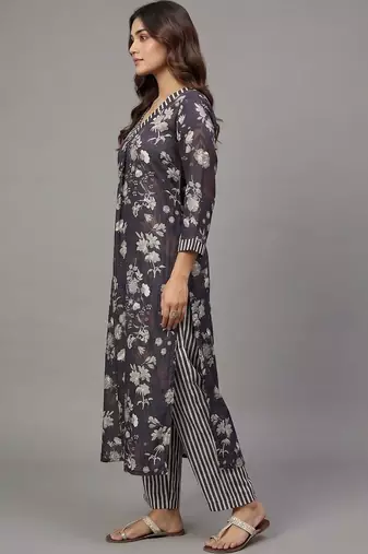 everyday workwear women floral printed regular kurta with trousers