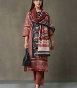 women ethnic motifs printed regular cotton kurta with trousers & with dupatta