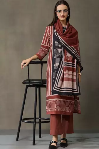 women ethnic motifs printed regular cotton kurta with trousers & with dupatta