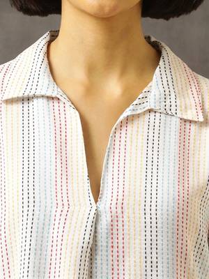 everyday workwear women striped regular cotton kurta with trousers 5