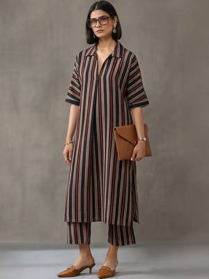 structured women striped regular cotton kurta with trousers 1