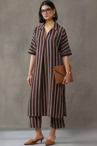 structured women striped regular cotton kurta with trousers