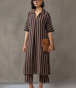 structured women striped regular cotton kurta with trousers