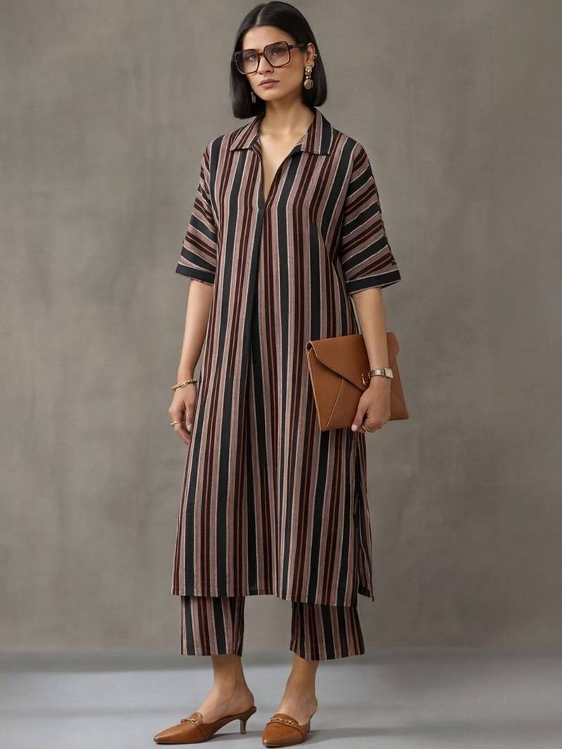 structured women striped regular cotton kurta with trousers