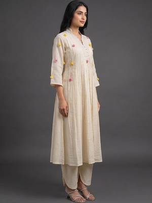 formal women striped pleated kurta with trousers 2