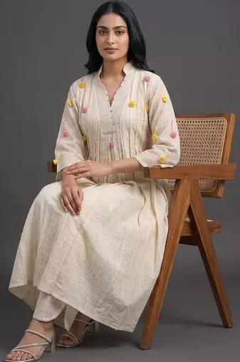 formal women striped pleated kurta with trousers