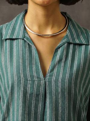 workwear women striped regular cotton kurta with trousers 5