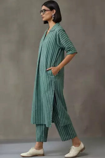 workwear women striped regular cotton kurta with trousers