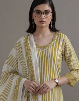 formal women printed regular sequinned cotton kurta with palazzos & with dupatta 2