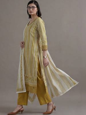 formal women printed regular sequinned cotton kurta with palazzos & with dupatta 4