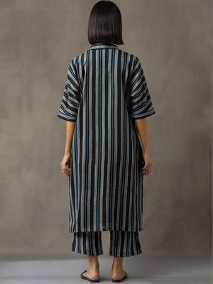 workwear women striped regular cotton kurta with palazzos 3