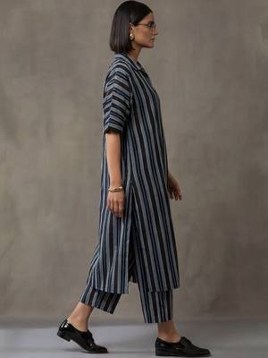 workwear women striped regular cotton kurta with palazzos 6