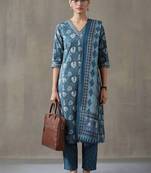 everyday workwear women ethnic motifs printed regular cotton kurta with trousers & with dupatta