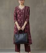 formal women floral printed regular thread work cotton kurta with trousers & with dupatta