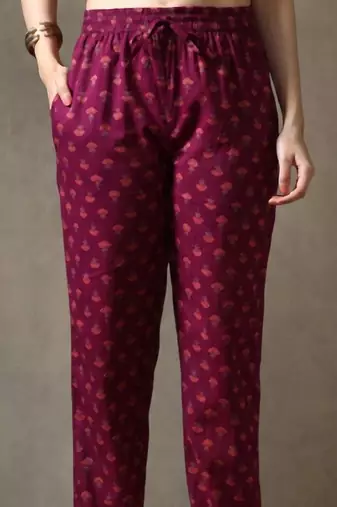 formal women floral printed regular thread work cotton kurta with trousers & with dupatta