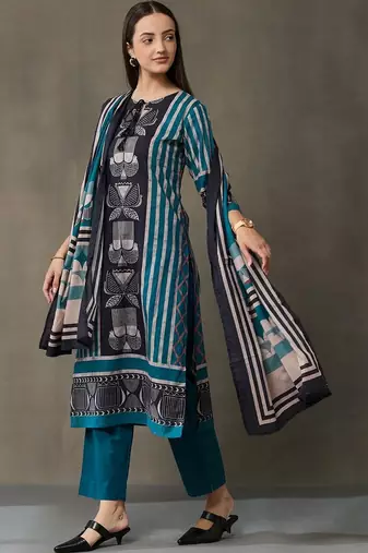 women ethnic motifs printed regular cotton kurta with trousers & with dupatta
