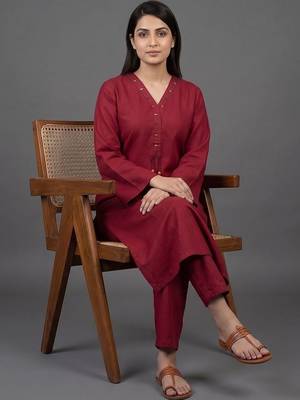 everyday workwear women regular kurta with trousers 4