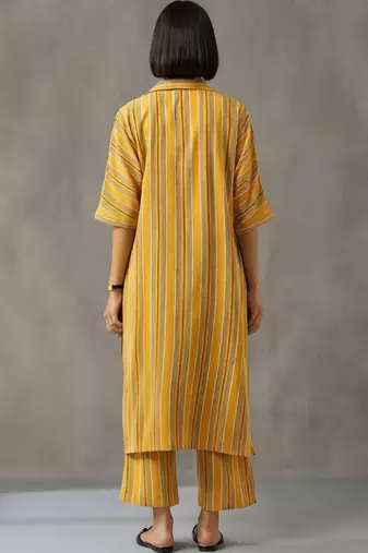 structured women printed regular cotton kurta with palazzos