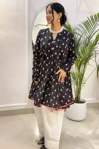 Black printed and pink farsi salwar