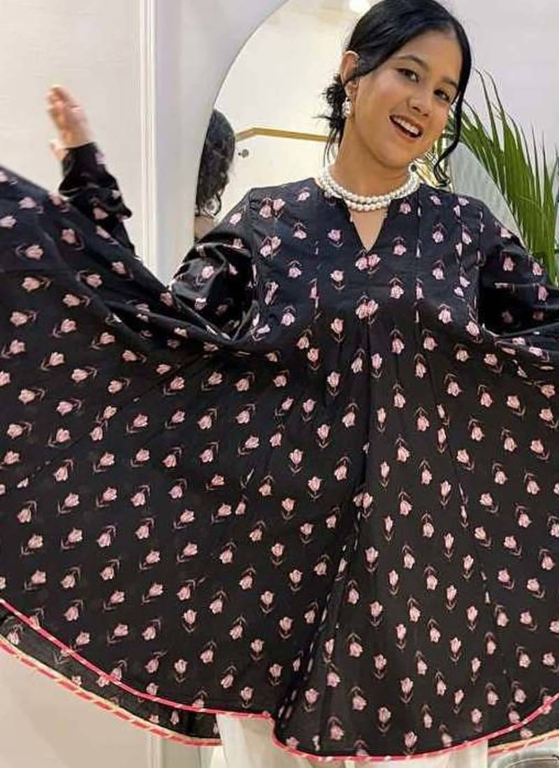 Black printed and pink farsi salwar