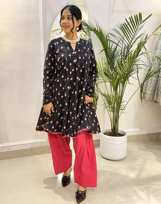 Black printed and pink farsi salwar 2